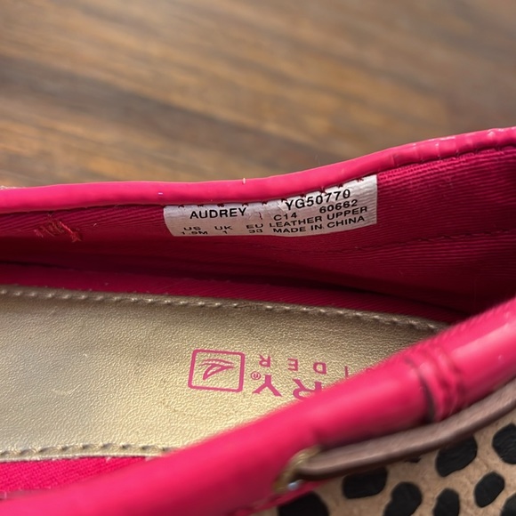 Girl’s Sperry Boat Shoes/ Loafers size 1.5 - Picture 3 of 4